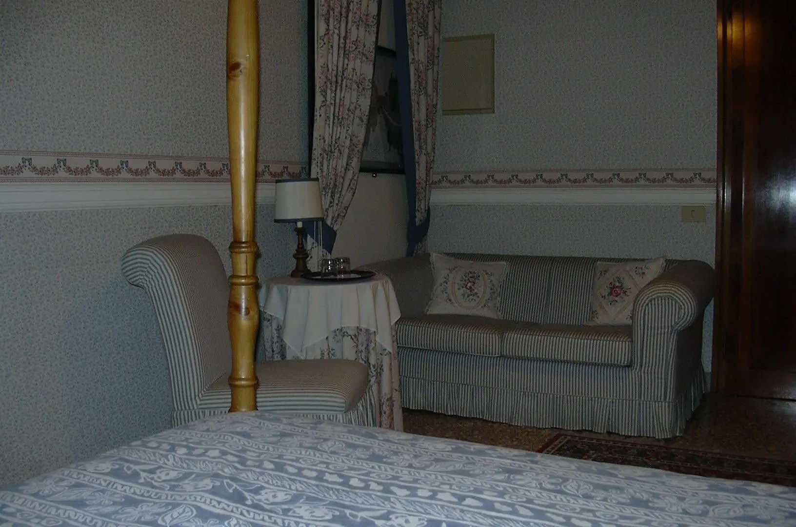 At Home A Palazzo Venice