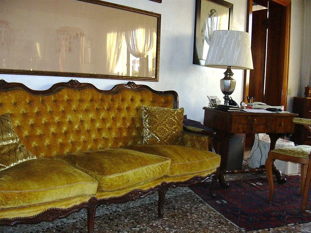 At Home A Palazzo Venice Italy